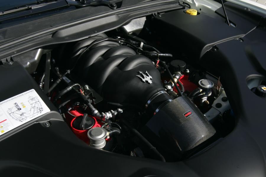  Maserati GranCabrio Tridente by Novitec Rosso 2011 года  (фото 6 из 51)
